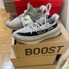 Adidas Yeezy Boost 350 V2 Slate Core Black Mens 6.5 Womens 7.5 100% Authentic!!! Brand New!! Outfits With Nike Pros, Yezzy Shoes Women, Adidas Shoes Yeezy, Yeezy Outfit, 350 Boost, 2024 Wishlist, Mens Yeezy, Trendy Shoes Sneakers, Yeezy Boost 350 V2