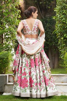 V Neckline Blouse, Painted Dupatta, Lehenga And Blouse, Set Saree, Lehenga Blouse, Sharara Set