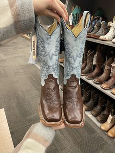 Boots For Women Western, Cowgirl Boots Cute, Tecovas Boots, Short Cowgirl Boots, Cute Cowgirl Boots, Country Shoes, Bota Country, Womens Cowgirl Boots