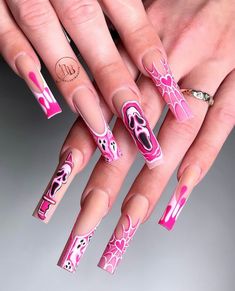 Crazy Halloween Nails, Pink Halloween Nails, Nail Halloween, Scary Nails, Cute Halloween Nails, French Acrylic Nails