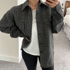 Never Worn - Slightly Scratchy Wool Shacket. It’s A 34 Which Is An Xs But It’s Oversized. I’m 5ft And 34d Chest And 25 Waist For Reference On How It Fits Me. Underarm To Bottom Hem: ~18inches Shoulder To Sleeve Hem: ~ 24inches Gray Long Sleeve Outerwear For Work, Oversized Gray Outerwear For Work, Black Winter Workwear Shacket, Black Fall Shacket For Work, Black Shacket For Winter Workwear, Black Shacket For Spring Workwear, Black Shacket For Workwear In Spring, Trendy Black Shacket For Workwear, Trendy Black Shacket For Work