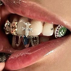 follow 4 more Girl Grillz, Pretty Teeth, Grillz Teeth, Xoxo Jewelry, Gold Grill, Diamond Teeth, Grills Teeth, Tooth Gem, Gold Teeth