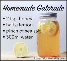 lemonade gatorade recipe in a mason jar