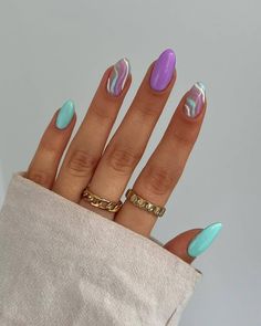 48 Hot and Trendy Summer Nail Designs to Upgrade your Nails Art For 2023 Teal Nails, Summer Gel Nails, Bright Summer Nails, Purple Nail, Nails 2023