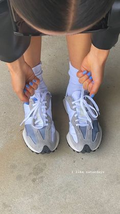 Underrated Sneakers, Sporty Shoes, Dad Shoes, Shoe Inspiration, Hype Shoes, Shoe Inspo, Streetwear Fashion Women, Sneakers Outfit, New Balance Shoes