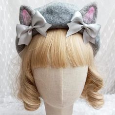 Cute Woolen Bow Beret Warm Elevate your style with our Cute Woolen Bow Beret. Made of warm, soft wool, this beret adds a touch of elegance with its charming bow. Keep warm while looking chic this winter. Korean Beret, Kawaii Swimsuit, Anime Lingerie, Aesthetic Dark Academia, Grey Bunny, Fox Ears, Kawaii Harajuku, Kawaii Dress, Fairy Princesses