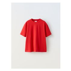 Round neck T-shirt with short sleeves. Red Short Sleeve T-shirt By Zara, Zara Red Short Sleeve T-shirt, Basic Plain Short Sleeve Tops, Plain Short Sleeve T-shirt, Basic Zara T-shirt, Basic Red Summer T-shirt, Zara Short Sleeve T-shirt For Summer, Basic Zara Tops, Red Cotton T-shirt By Zara