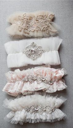 Hi Wedding Scoopers - in today's feature we teach you how to make your own DIY Bridal Garter! Bridal Accessories Jewelry, Diy Bridal, Wedding Garter, Bridal Garter, Garter Set, Wedding Lingerie, Bridal Lingerie, Groom And Groomsmen, Free Wedding