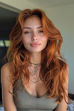 Sunkissed Hair Brunette, Classic Wedding Hair, Gorgeous Birthday, Red Hair Woman, Hair Advice, Brown Hair With Highlights