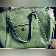 Cross Body Coach Purse. New. Doing Closet Clean Out. Green Coach Bag With Zipper Closure, Body Coach, Nike Tennis Dress, Bags Coach, Cross Body Purse, Coach Crossbody, Brown Purses, Coach Crossbody Bag, Crossbody Wallet