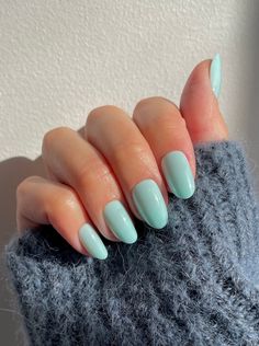 Nails Acrylic Cute Simple, Cute 1 Color Nails, Mint Teal Nails, Pastel Turquoise Nails, Light Blue Green Nails, Light Aqua Nails, Beachy Almond Nails, Tiffany Nails Design, Not Acrylic Nails