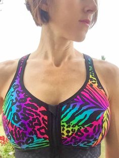 Sports Bra Sewing Pattern, Sewing Activewear, Sport Videos, Bra Sewing Pattern, Sports Bra Pattern, Bra Sewing, Best Sports Bras, Tank Top Pattern