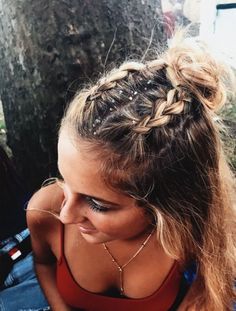 VSCO - freshvibezz Updos For Medium Length Hair, Pinterest Hair, Hair Dos, Hair Day, Hair Updos, Box Braids, Pretty Hairstyles