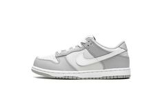 DUNK LOW (PS) DH9756 001 Pure Platinum Nike Dunk Outfit, Pure Platinum Nike Dunk, Nike Dunk Low Wolf Grey, Dunk Low Pure Platinum, Gray Nike Shoes, Black Nike Shoes, Retro Basketball, Grey Design, Pretty Shoes Sneakers