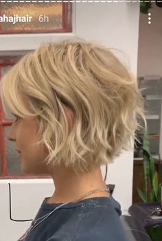 Hair Styles For Over 50, Messy Bob Hairstyles, Blonde Bob Hairstyles, Guest Hair, Choppy Hair, Messy Short Hair, Growing Out Short Hair Styles, Edgy Short Hair