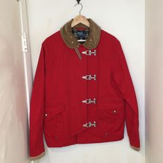 Styled With Sturdy Closures,This Classic Jacket Features A Corduroy Collar And A Plaid Flannel Interior.It Also Features A Spread Collar With Buckle Closure,Long Sleeves,Clasp Closure,Patch Pockets.Made Of 100% Cotton . Winter Red Outerwear With Corduroy Collar, Chore Coat Men, Ralph Lauren Harrington Jacket, Ralph Lauren Preppy, Ralph Lauren Vest, Ralph Lauren Fleece, Shirt Jacket Men, Mens Blazer Jacket, Classic Jacket