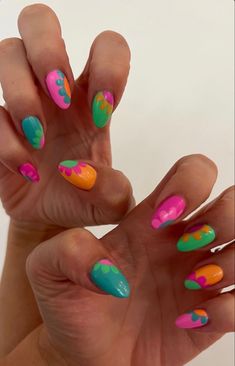 Summer Nail Color 2023, Nail Color 2023, Nail Color Summer, Short Summer Nails 2023, Nails Short Summer, Summer Nails Art Designs, Summer Nails Art, Summer Nails 2023, Nails Inspiration Summer