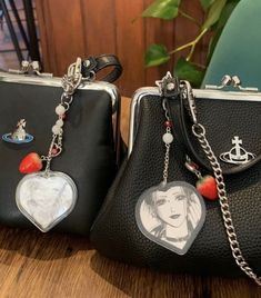 Nana Vivienne Westwood, Vivienne Westwood Aesthetic, Westwood Aesthetic, Aesthetic Brands, Nana Clothes, Brands Aesthetic, Ipad Bag