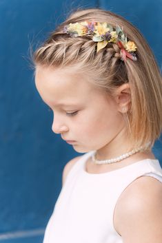 Junior Bridesmaid Hair, Wedding Hairstyles For Girls, Kids Hairstyles For Wedding, Short Hair For Kids, Communion Hairstyles, Girl Hair Dos, Flower Girl Hairstyles