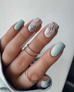 Hello beautiful girls, how are you? for me, today was not my day because I had to practice at the hospital and wow they treated me badly a... Nagellack Trends, Casual Nails, Work Nails, Cute Gel Nails, Short Nail Designs, Classy Nails, Fancy Nails