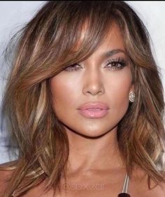 Haircuts For Medium Hair, Brown Blonde Hair, Hair Color And Cut, Mid Length Hair, Hair Fall, Hair Inspiration Color, Medium Hair Cuts, Fall Hair Colors, Medium Length Hair Cuts