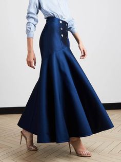 Plain Skirt, Gaun Fashion, Fishtail Skirt, Elegant Skirt, Blue Skirt, Mode Vintage, Mode Inspiration, Amelie, Casual Outfit