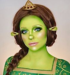 Fiona Makeup, Princess Fiona Shrek, Halloween Makeup Artist, Shrek Dreamworks, Halloween Makeup Kits, Shrek Jr, Shrek Costume