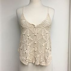 New And Never Worn With No Damages Super Cute Tank Top Casual Crochet Top For Beach Season Day Out, Casual Beige Crochet Trim Tank Top, Casual Beige Tank Top With Crochet Trim, Bohemian Sleeveless Knit Top For Summer, Summer Beige Crochet Tank Top, Beige Crochet Tank Top For Summer, Chic Crochet Lace Tank Top For Summer, Casual Summer Crochet Top With Crochet Trim, Summer Cotton Crochet Top With Open Knit