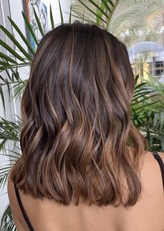 10 Major Winter Hair Colors, Winter Hair Colors, Kadeřnické Trendy, Brown Hair Looks, Brown Hair Inspo, Brunette Hair With Highlights, Vlasové Trendy, Brunette Balayage Hair, Brown Hair Balayage