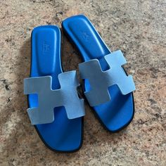 Brand New Never Been Worn 39 (Fits Size 8) Hermes Oran Sandal Purchased At Hermes In Paris Elegant Blue Sandals For Vacation, Blue Leather Vacation Sandals, Blue Leather Sandals For Vacation, Designer Blue Leather Sandals, Luxury Blue Sandals For Summer, Designer Blue Sandals For Spring, Designer Blue Sandals With Round Toe, Shearling Outfit, Hermes Slides