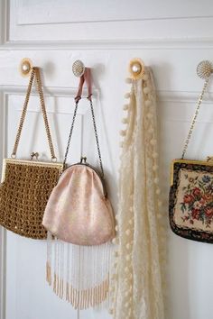 Andie Walsh, Purse Display, 1920s Style, Vintage Girl, Vintage Storage, Vintage Purses, Vintage Life, Vintage Purse, Shabby Chic Homes