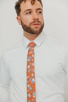 We pride ourselves in offering our customers some of the best skinny ties money can buy. Each DAZI tie is handmade from high quality imported fabrics. Features: Approx. 2.5" wide at the tip Approx. 58" in length 100% Cotton Double Windsor, Boys Ties, Cool Ties, Tall Guys, Fabric Swatches, Pocket Square, Neck Tie, Our Wedding, Cool Designs