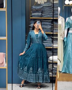 *New arrival 💓💓*

Look straight out of a dreamy movie set as  you turn around and walk in this elegant flaired suit ! The perfect of traditional wear 

🦋🦋🦋🦋🦋🦋🦋🦋


_New  Anarkali kurta set with new style in saganeri  print_

*Size available*- *38(M),40(L),42(XL),*
*44(XXL),*

 *Material - cotton 
*Color =6*
*Work-Adda work  detailing& embroidery*

Kurti length - 48 inches
Pant length - 39 inches
Sleeves - 3/4 sleeve 

 *Price -1250/-*🤎

  Ready to dispatch✈️✈️✈️