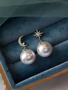 Pearl drop earring ,Moon and Star earrings, Celestial Jewellery,Opals earring,Bridal Earrings,wedding gift,dangle,gift, Star And Moon Jewelry, Unique Bridal Accessories, Celestial Wedding Ideas, Vintage Celestial Wedding, Sun And Moon Wedding, Celestial Fashion, Stars Wedding, Earring Bridal, Celestial Gifts