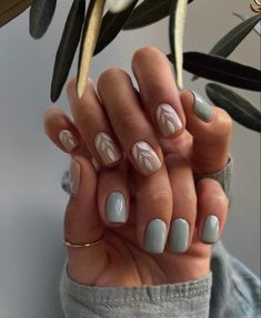 Tropical Shellac Nails, Work Nails Professional Summer, Romantic Nails, Sweater Nails, Sparkle Nails, Manicure Ideas, Nail Paint