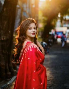 Love Shayari Status, Indian Dress Up, Creative Videos, Letter Images, Night Friends, Shadow Video, Bengali Wedding, Cute Short Dresses