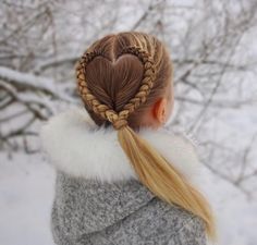 Hair Designs For Girls, Heart Braid, Braided Hairstyles For Teens, Curly Girl Hairstyles, Teen Hairstyles, Braids For Long Hair, Box Braids Hairstyles