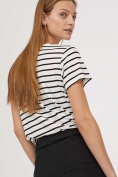 White/black striped. Short-sleeved, heavily draping top in jersey with a sheen. Business Suits, Dress H&m, Business Suit, Work Clothes