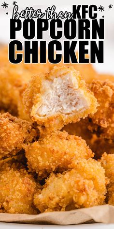 This popcorn chicken is sure to be a hit. Crunchy, airy, and delicate panko breading surrounds bite-size pieces of tender, juicy chicken breasts that are fried to golden brown perfection for a finger food that is even better than KFC. Kfc Popcorn Chicken, Potato Chip Chicken, Popcorn Chicken Recipe, Homemade Popcorn, Poultry Dishes, Popcorn Chicken, Chicken Meals, Pub Food, Recipes Quick