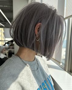 Haircut Gray Hair, Hair Color Underneath, Hair Streaks, Pretty Hair Color, Short Hair Balayage, Grey Hair Color, Hair Color And Cut