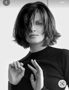 Italian Bob, Haircuts For Medium Hair, Bob Haircuts, Sports Photos, Medium Hair Cuts