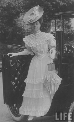 Dress 1900, 1900 Fashion, 1900s Fashion, 20th Century Fashion, Edwardian Dress, Edwardian Era, Historical Costume