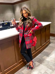 Holiday plaid blazer I’ll have on repeat this winter!  Christmas plaid. Holiday outfit. Outfit inspo. Plaid blazer. OOTD. Outfit ideas. Winter outfit.   Follow my shop @Courtney_Townsend on the @shop.LTK app to shop this post and get my exclusive app-only content!  #liketkit #LTKHoliday #LTKU #LTKSeasonal @shop.ltk https://liketk.it/4W3u6 Plaid Christmas Shirt Outfit, Business Casual Christmas Outfit, Christmas Bar Crawl Outfit, Plaid Blazer Outfit Casual, Preppy Christmas Outfits, Christmas Plaid Outfit, Plaid Christmas Outfit, Preppy Christmas Outfit