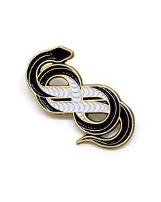 Snake Pin Amycus Carrow, Infinity Snake, Jacket Pins, Snake Bites, Jewelry Brooch, Soft Enamel Pins, Enamel Lapel Pin, Cool Pins, Soft Enamel