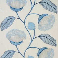 a blue and white wallpaper with flowers on it