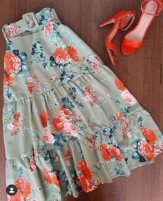 Skirt Outfits Ideas, Bridesmaid Dresses Ideas, Modest Girly Outfits, Classy Gowns, Diy Vetement, Designer Blouse Patterns, Sequence Work, Dresses Ideas, African Attire