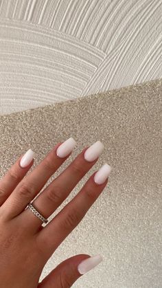 Nails For Blonde Hair, White Summer Nails 2024, Basic Nails For School, Cute Aesthetic Nail Designs, Nails For Blondes, Ballerina Summer Nails, Nails Inspo Summer 2024, Summer Nail Inspo White, Nail Inspo Summer 2024