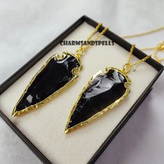 Natural Black Obsidian Arrowhead Necklace, Obsidian Necklace Protection Necklace, Obsidian Stone, Obsidian Stone Pendant, Healing Necklace Handmade Jewelry Gemstone- Black Obsidian Color- Black  Style- Boho Metal - Brass Plating- Gold Theme- Love And Friendship Contact Us If You Have Any Query, Feel free for Catalogue, Samples & Bulk Price list. We do Deal In Bulk Quantity. Contact Us In Message For Bulk Order And Get An Amazing Discount. Explore a world of exquisite designs - simply follow this Luxury Obsidian Jewelry With Natural Stones, Obsidian Necklace And Earring, Black Obsidian Pendant Necklace, Obsidian Color, Obsidian Arrowhead, Obsidian Necklace, Arrowhead Necklace, Obsidian Stone, Love And Friendship