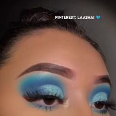 Light Blue Glitter Eye Makeup, Blue Cut Crease Eyeshadow, Eyelash Makeup Look, Light Blue Eyeshadow, Quince Makeup, Blue Cut Crease, College Makeup, Crease Eyeshadow, Blue Eyeshadow Looks