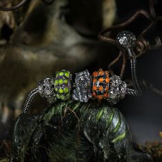 This Elfbeads Design Set includes the following products: 1 x Rosemary Skulls 1 x Midnight Jelly Dewdrops 1 x Monster Cat 1 x Midnight Pumpkin Dewdrops 1 x Thyme Skulls When you buy this design set, you get all of the above with a 20% discount. Or you can just shop individual beads from the Halloween Collections. Bangle/bracelet/stoppers are not included. Midnight Pumpkin, Monster Cat, Welcome Gifts, Design Set, Cat Design, Set Design, Thyme, Silver Charms, Bangle Bracelet